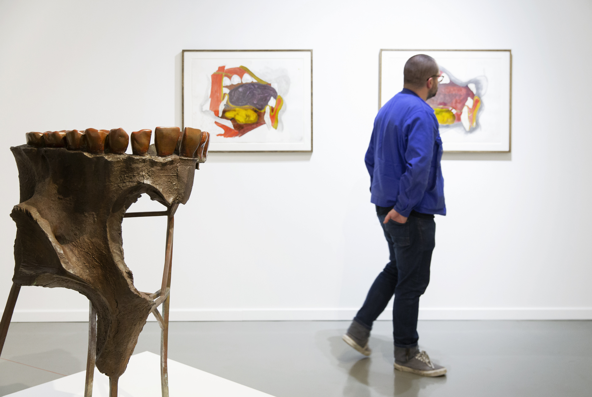 Vue de salle exposition Kiki Smith entre chien et loup