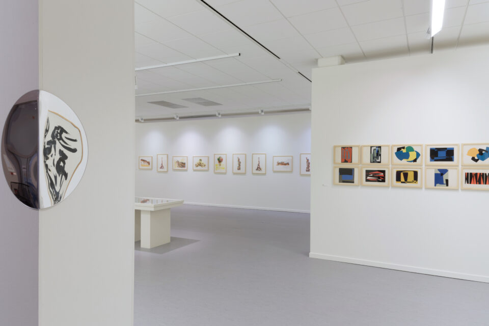 Pol Bury 2022 expo salle